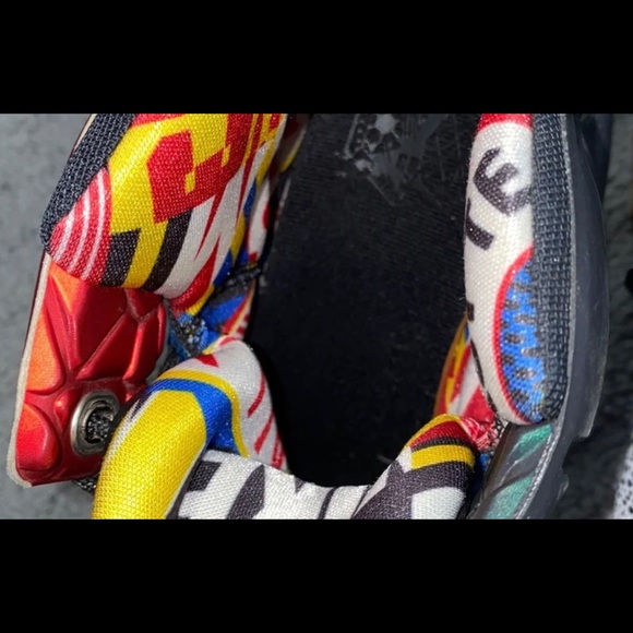 lebron 12 “What the” lebron shoes - Picture 3 of 7